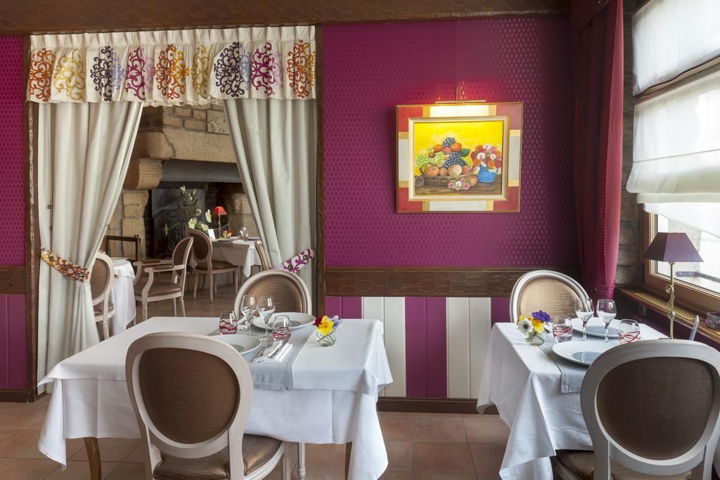 Guilliers Au Relais Du Porhoet מראה חיצוני תמונה